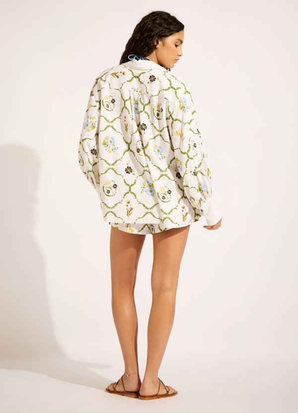 Modern Romance Tailored Short